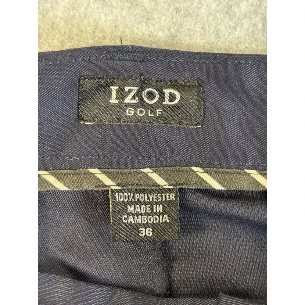 Izod Golf Shorts Men's 36 Pleated Navy Blue Old Money Academic Athleisure Preppy